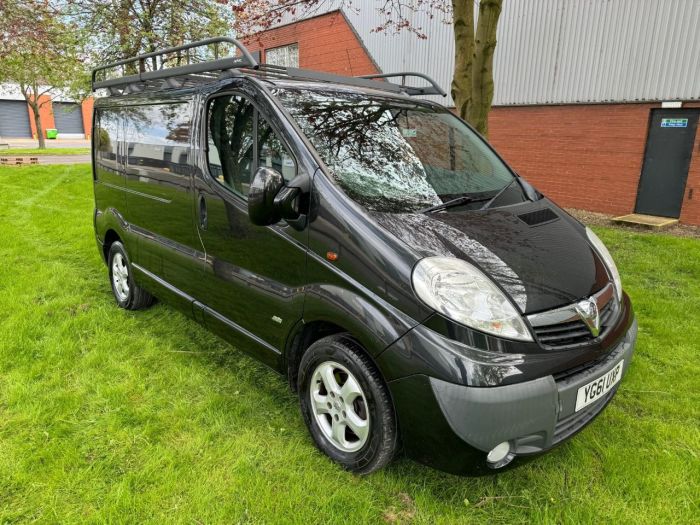 Vauxhall Vivaro 2.0CDTI [115PS] Sportive Van 2.7t Panel Van Diesel Black