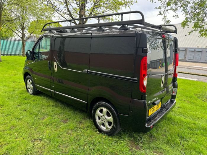 Vauxhall Vivaro 2.0CDTI [115PS] Sportive Van 2.7t Panel Van Diesel Black