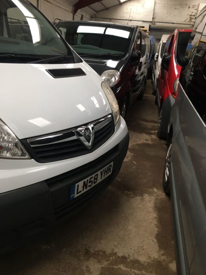 Vauxhall Vivaro 2.0CDTI [90PS] Van 2.7t Panel Van Diesel White