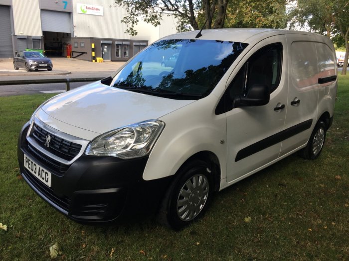 Peugeot Partner 850 1.6 HDi 92 Professional Van Panel Van Diesel White