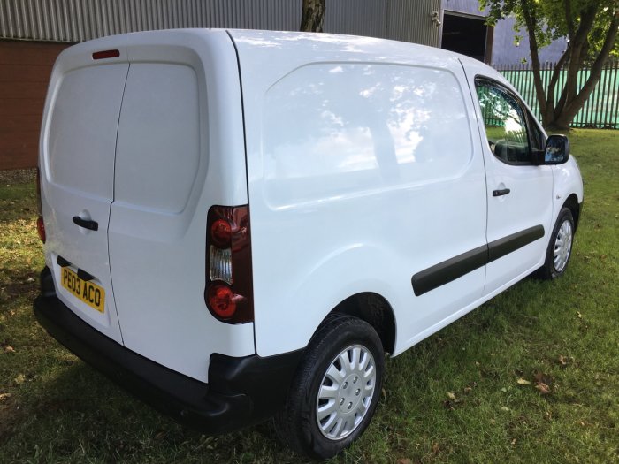 Peugeot Partner 850 1.6 HDi 92 Professional Van Panel Van Diesel White