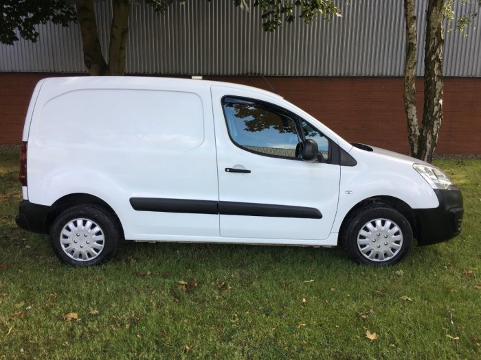 Peugeot Partner 850 1.6 HDi 92 Professional Van Panel Van Diesel White