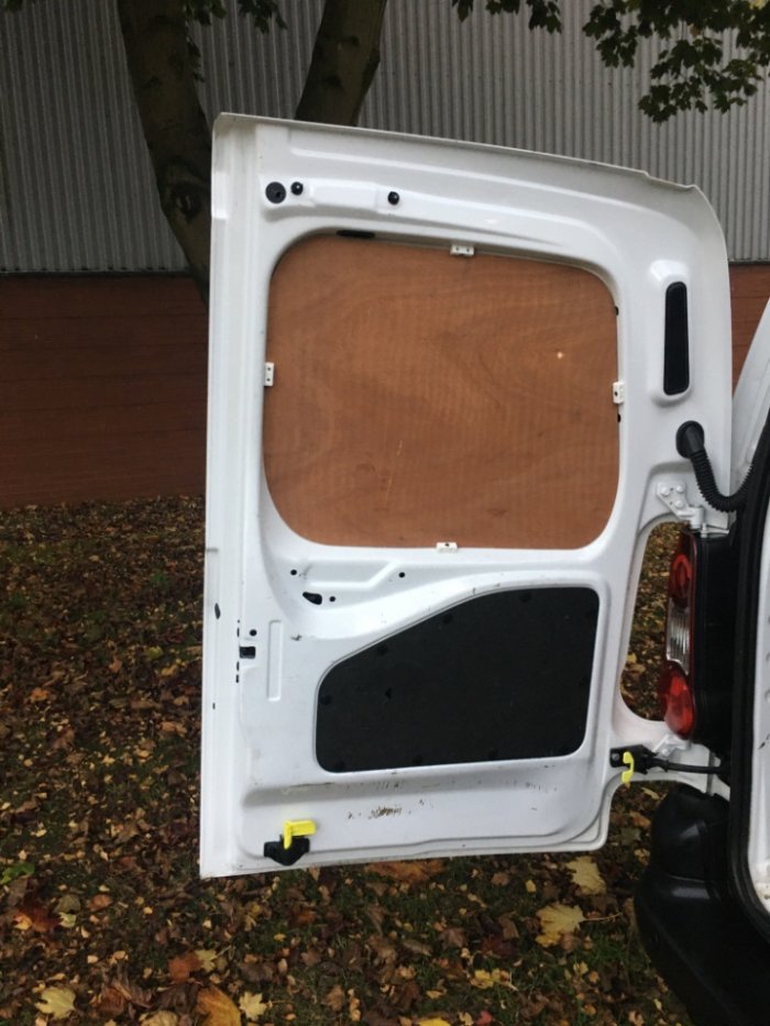 Peugeot Partner 625 1.6 BlueHDi 75 Professional Van Panel Van Diesel White