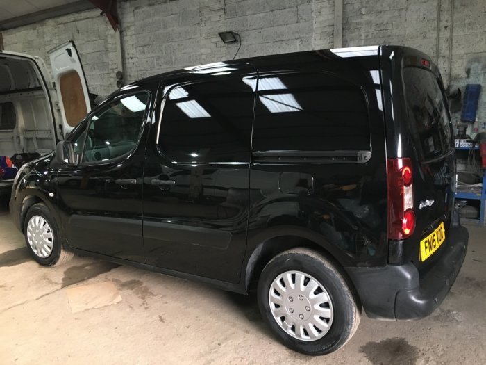 Citroen Berlingo 1.6 HDi 625Kg Enterprise 75ps Panel Van Diesel Black