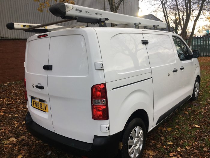 Peugeot Expert 1400 2.0 BlueHDi 120 S Van Panel Van Diesel White