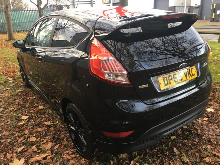 Ford Fiesta 1.0 EcoBoost 140 Zetec S Black 3dr Hatchback Petrol Black