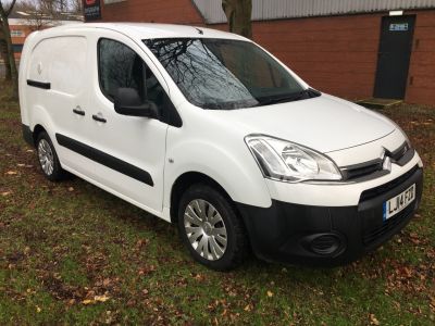 Citroen Berlingo 1.6 HDi 750Kg LX 90ps LWB DOG WALKING VAN Panel Van Diesel WhiteCitroen Berlingo 1.6 HDi 750Kg LX 90ps LWB DOG WALKING VAN Panel Van Diesel White at Chequered Flag GB LTD Leeds