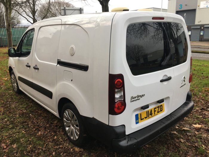 Citroen Berlingo 1.6 HDi 750Kg LX 90ps LWB DOG WALKING VAN Panel Van Diesel White