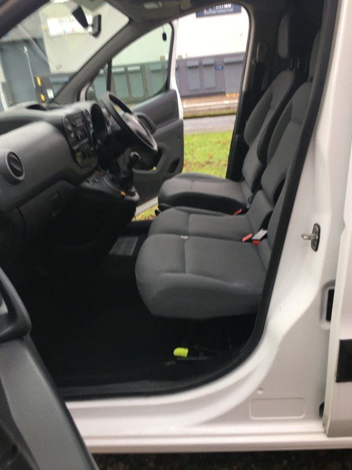 Citroen Berlingo 1.6 HDi 750Kg LX 90ps LWB DOG WALKING VAN Panel Van Diesel White