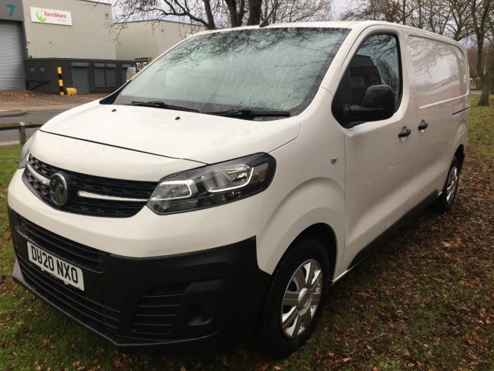 Vauxhall Vivaro 3100 2.0d 120PS Edition H1 Van Panel Van Diesel White