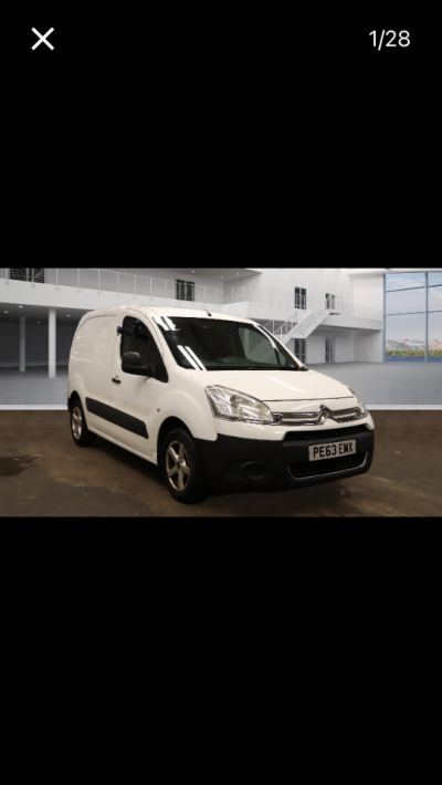 Citroen Berlingo 1.6 HDi 625Kg Enterprise 75ps Panel Van Diesel WhiteCitroen Berlingo 1.6 HDi 625Kg Enterprise 75ps Panel Van Diesel White at Chequered Flag GB LTD Leeds