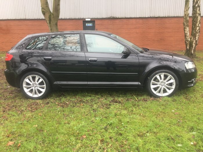 Audi A3 1.6 TDI Sport 5dr S Tronic Hatchback Diesel Black