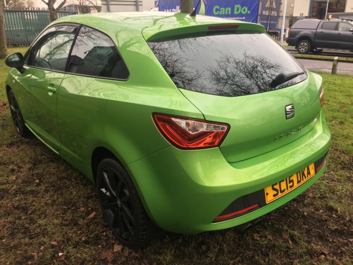 SEAT Ibiza 1.2 TSI FR 3dr Hatchback Petrol Green