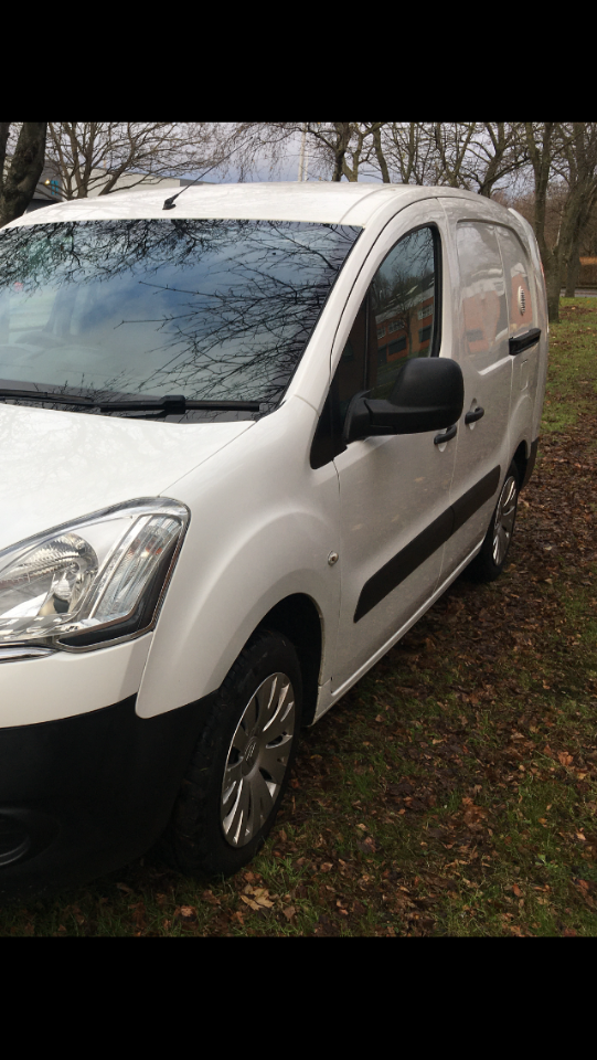 Citroen Berlingo 1.6 e-HDi Airdream 750Kg LX 90ps Panel Van Diesel White