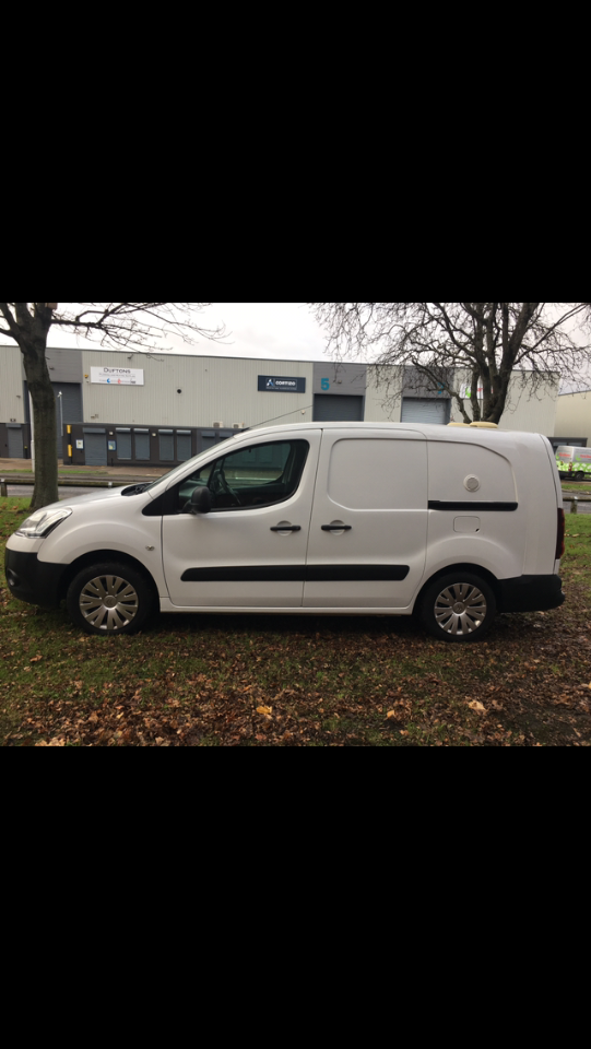 Citroen Berlingo 1.6 e-HDi Airdream 750Kg LX 90ps Panel Van Diesel White