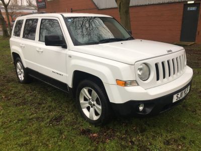 Jeep Patriot 2.2 CRD Sport Plus 5dr Estate Diesel WhiteJeep Patriot 2.2 CRD Sport Plus 5dr Estate Diesel White at Chequered Flag GB LTD Leeds